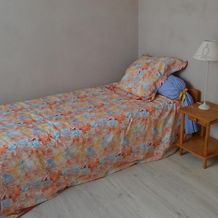 Escale A Villeperdue Chambre Neringa Saint-Epain Экстерьер фото